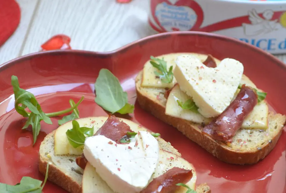 Tartines pommes, coppa et caprice des dieux